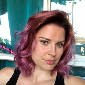 Meet your Posher, Nicole